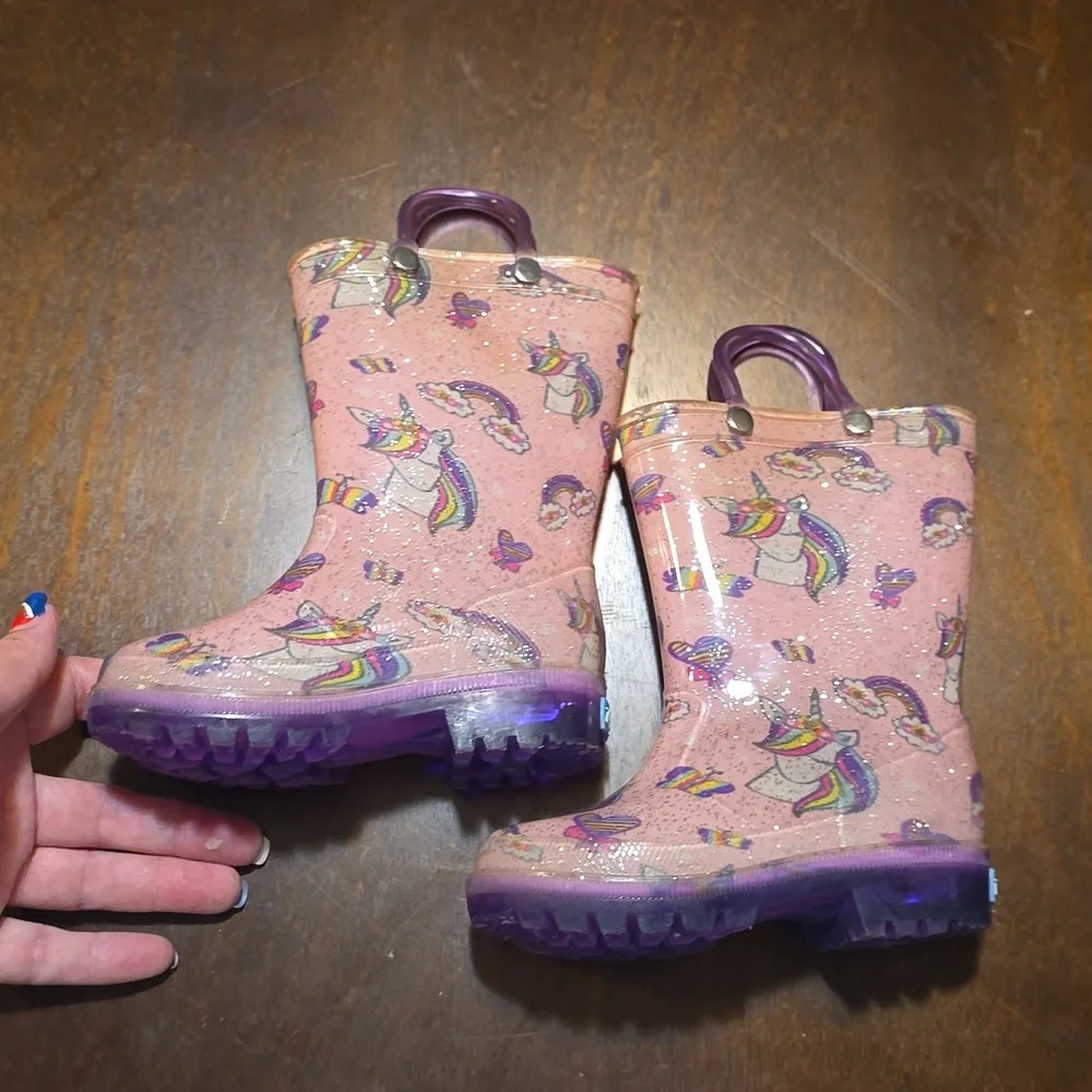 Zoogs Light‎ Up Unicorn Rainboots Size 6